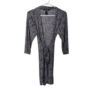 Rene Rofe Sleepwear Leopard Animal Print Robe Black Gray Pink Slinky Short Med